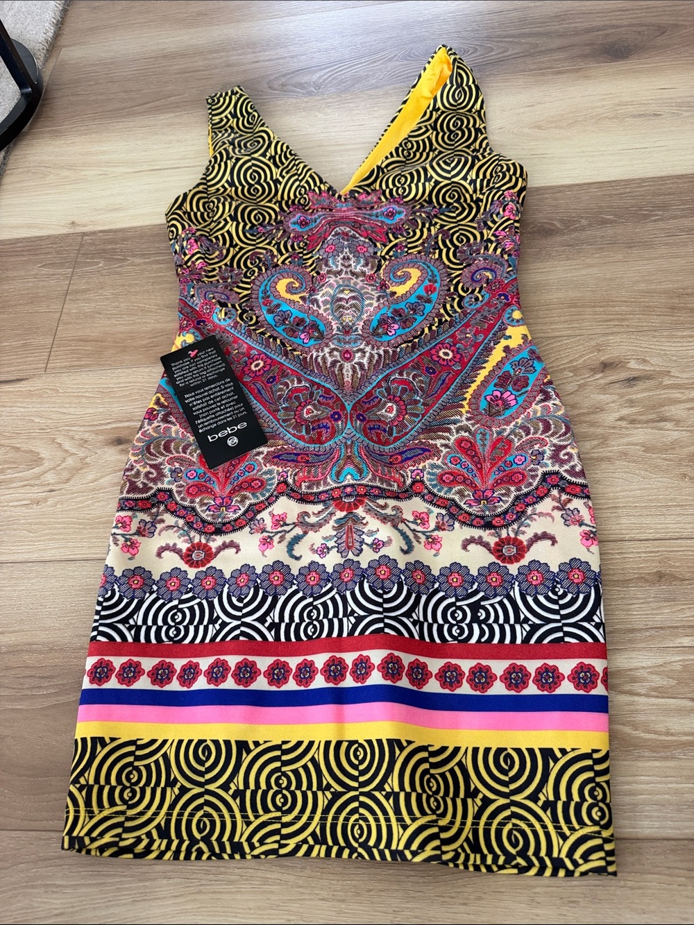 bebe Yellow Multicolor Paisley V-Neck Bodycon Mini Dress